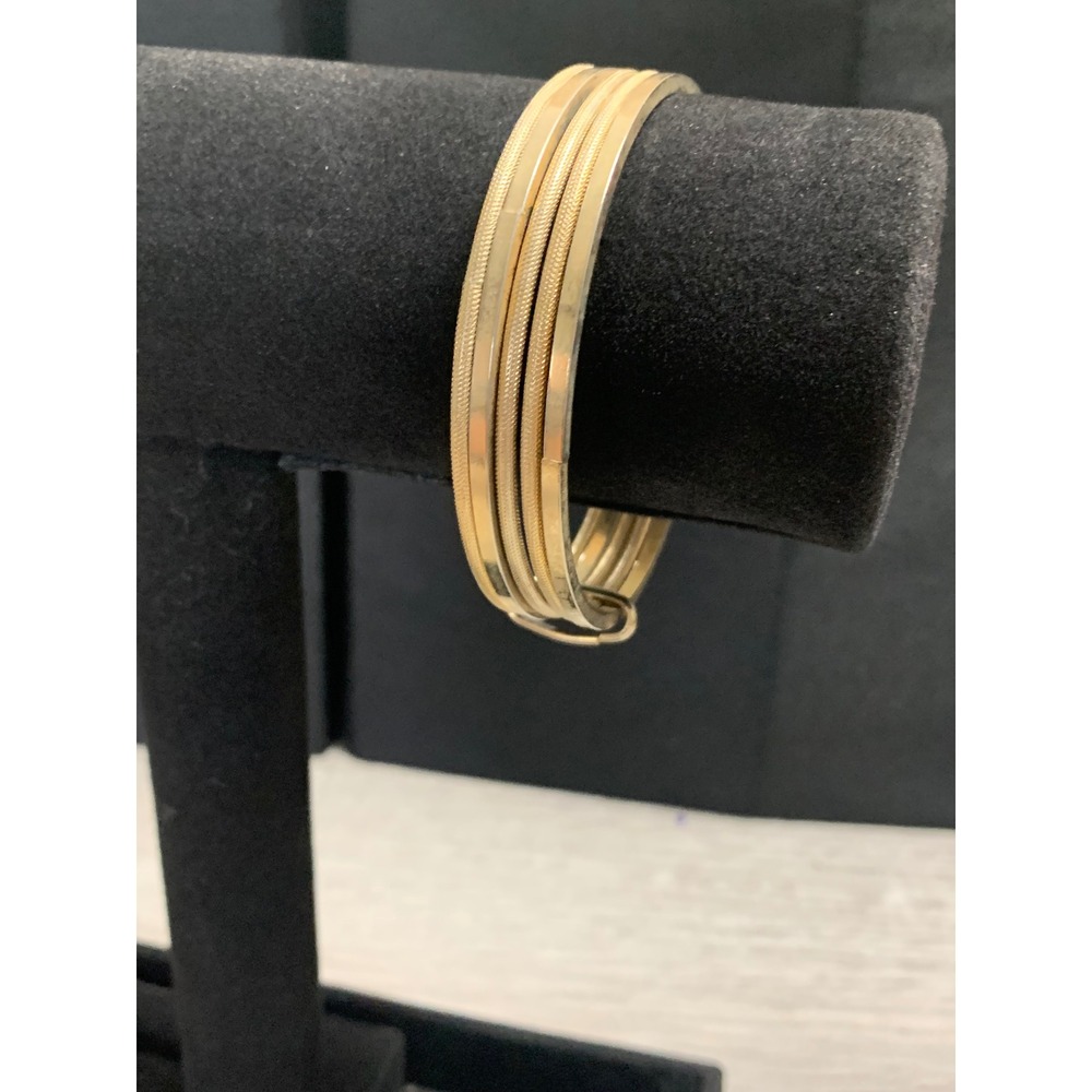 Vintage Gold Tone Multi Strand Bangle Bracelet Textured Stacked 5‎ Band Set